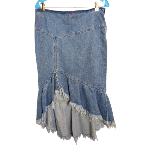 Free People Denim Jean Fringe Skirt Distressed Hi Lo Size 8 - Picture 1 of 6